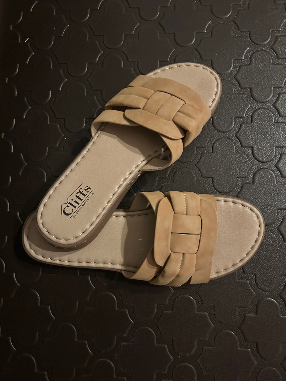 Women's Tan Braided Slide Sandals- excellent!